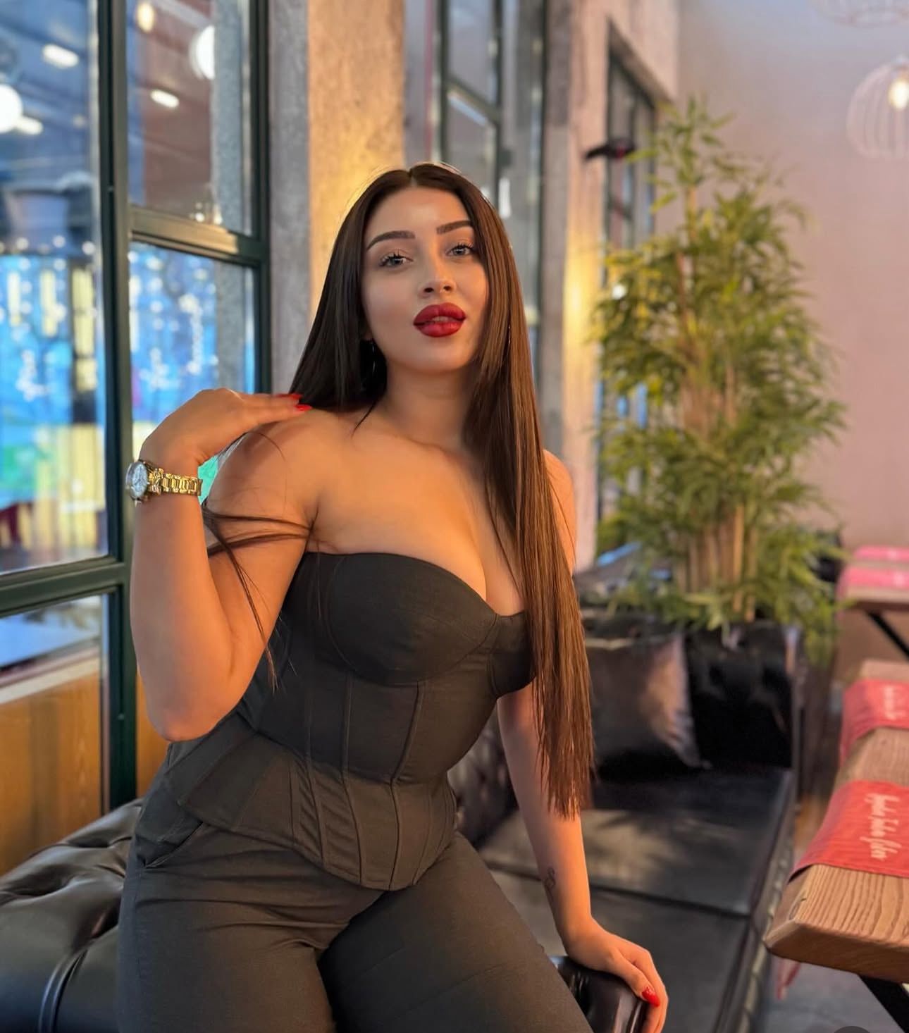 Balya Gerçek Bayan Escort Bayan Gülay